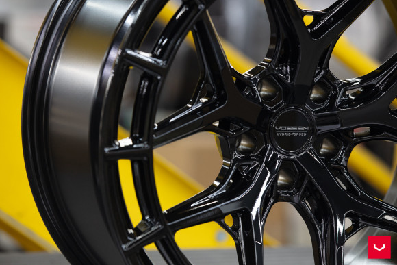 Диски Vossen HFX-1 19x8.5, Цвет: Gloss Black (5 болтов)